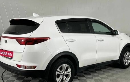 KIA Sportage IV рестайлинг, 2017 год, 2 040 000 рублей, 5 фотография