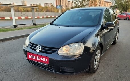 Volkswagen Golf V, 2005 год, 570 000 рублей, 3 фотография