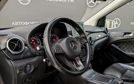 Mercedes-Benz B-Класс, 2016 год, 1 690 000 рублей, 17 фотография