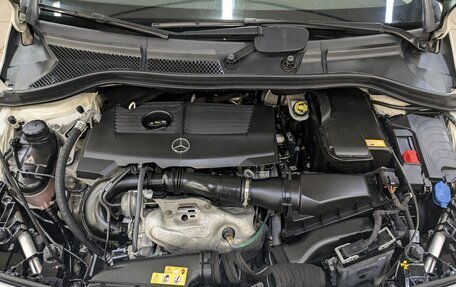 Mercedes-Benz B-Класс, 2016 год, 1 690 000 рублей, 21 фотография