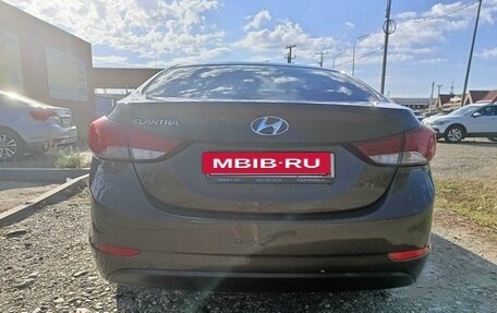 Hyundai Elantra V, 2015 год, 1 270 000 рублей, 10 фотография