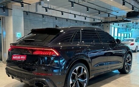 Audi RS Q8 I, 2021 год, 16 000 000 рублей, 4 фотография