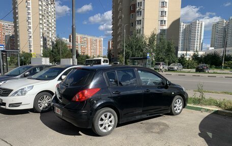 Nissan Tiida, 2010 год, 700 000 рублей, 4 фотография