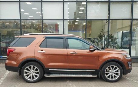 Ford Explorer VI, 2017 год, 2 885 000 рублей, 4 фотография