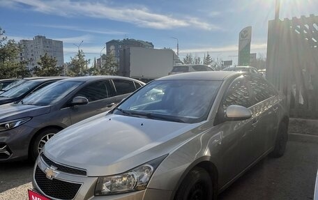 Chevrolet Cruze II, 2010 год, 590 000 рублей, 1 фотография