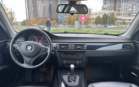 BMW 3 серия, 2007 год, 1 350 000 рублей, 15 фотография