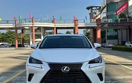 Lexus NX I, 2019 год, 3 190 000 рублей, 4 фотография