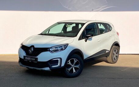 Renault Kaptur I рестайлинг, 2019 год, 1 100 000 рублей, 1 фотография