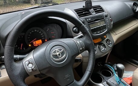 Toyota RAV4, 2008 год, 1 550 000 рублей, 7 фотография