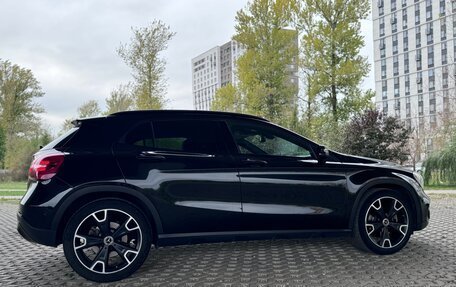 Mercedes-Benz GLA, 2019 год, 3 090 000 рублей, 8 фотография