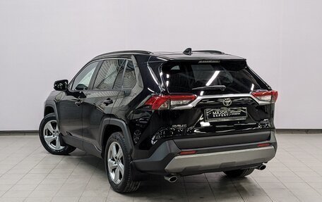 Toyota RAV4, 2020 год, 3 520 000 рублей, 7 фотография