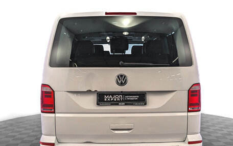 Volkswagen Caravelle T6 рестайлинг, 2019 год, 2 750 000 рублей, 6 фотография