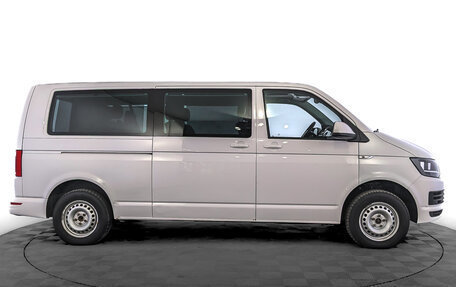 Volkswagen Caravelle T6 рестайлинг, 2019 год, 2 750 000 рублей, 4 фотография