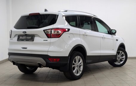 Ford Kuga III, 2018 год, 2 300 000 рублей, 2 фотография