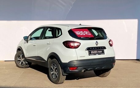 Renault Kaptur I рестайлинг, 2019 год, 1 100 000 рублей, 17 фотография