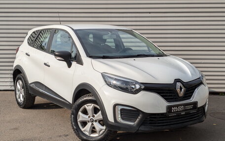 Renault Kaptur I рестайлинг, 2018 год, 1 125 000 рублей, 3 фотография