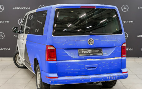 Volkswagen Caravelle T6 рестайлинг, 2019 год, 2 750 000 рублей, 7 фотография