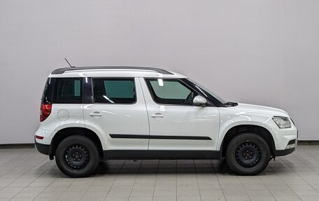 Skoda Yeti I рестайлинг, 2017 год, 1 770 000 рублей, 4 фотография