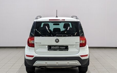 Skoda Yeti I рестайлинг, 2017 год, 1 770 000 рублей, 6 фотография