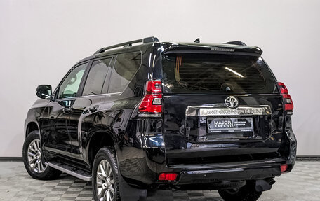 Toyota Land Cruiser Prado 150 рестайлинг 2, 2020 год, 5 750 000 рублей, 7 фотография