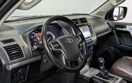 Toyota Land Cruiser Prado 150 рестайлинг 2, 2020 год, 5 750 000 рублей, 15 фотография