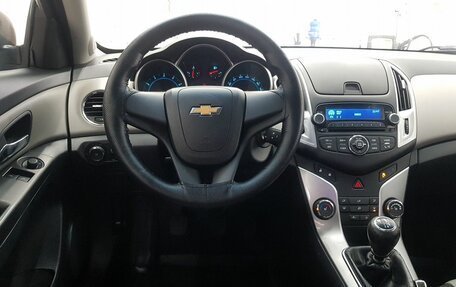 Chevrolet Cruze II, 2013 год, 995 000 рублей, 5 фотография