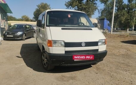 Volkswagen Caravelle T4, 1992 год, 850 000 рублей, 3 фотография