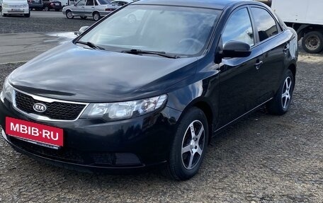 KIA Cerato III, 2011 год, 860 000 рублей, 2 фотография