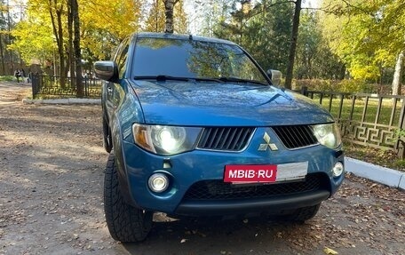 Mitsubishi L200 IV рестайлинг, 2007 год, 1 100 000 рублей, 6 фотография