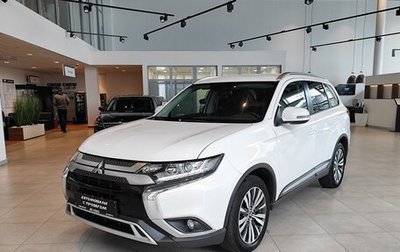 Mitsubishi Outlander III рестайлинг 3, 2019 год, 2 545 000 рублей, 1 фотография