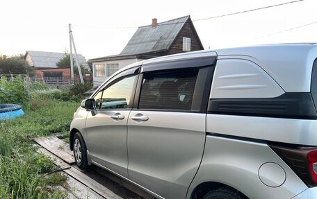 Honda Freed I, 2011 год, 1 200 000 рублей, 3 фотография