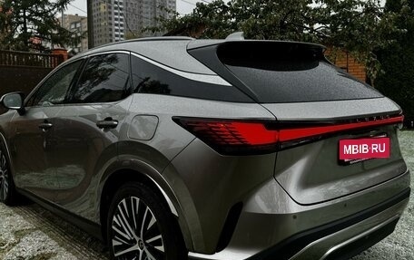 Lexus RX IV рестайлинг, 2022 год, 9 000 000 рублей, 8 фотография