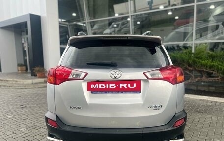 Toyota RAV4, 2014 год, 2 445 000 рублей, 5 фотография