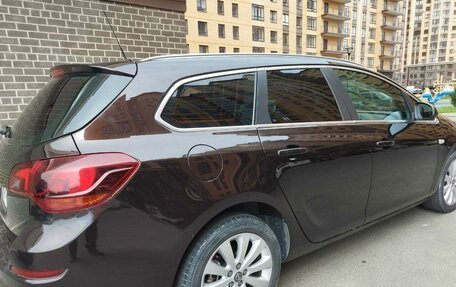 Opel Astra J, 2012 год, 980 000 рублей, 4 фотография