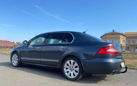 Skoda Superb III рестайлинг, 2008 год, 1 040 000 рублей, 9 фотография