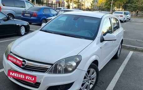 Opel Astra H, 2011 год, 750 000 рублей, 7 фотография