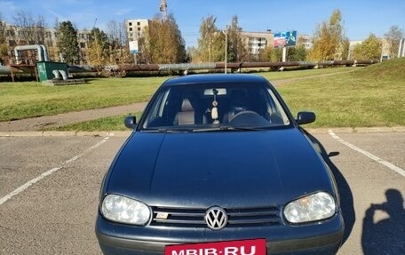 Volkswagen Golf IV, 1999 год, 350 000 рублей, 2 фотография