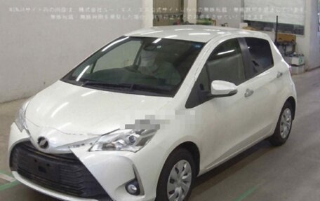 Toyota Vitz, 2019 год, 1 200 000 рублей, 2 фотография