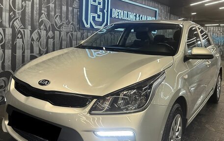 KIA Rio IV, 2018 год, 1 700 000 рублей, 2 фотография