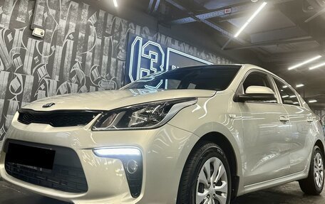 KIA Rio IV, 2018 год, 1 700 000 рублей, 8 фотография