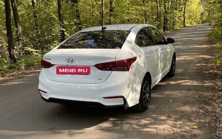 Hyundai Solaris II рестайлинг, 2019 год, 1 599 000 рублей, 4 фотография