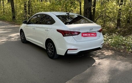 Hyundai Solaris II рестайлинг, 2019 год, 1 599 000 рублей, 3 фотография