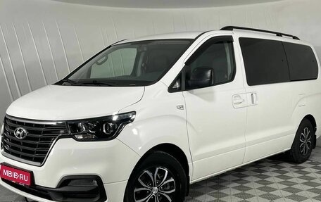 Hyundai H-1 II рестайлинг, 2021 год, 3 330 000 рублей, 1 фотография