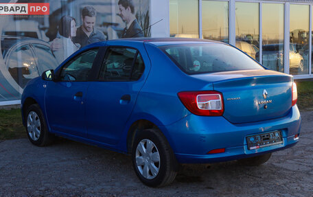 Renault Logan II, 2015 год, 700 000 рублей, 15 фотография