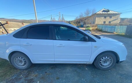 Ford Focus II рестайлинг, 2005 год, 460 000 рублей, 2 фотография