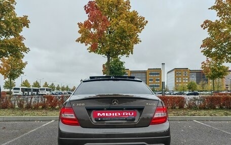 Mercedes-Benz C-Класс, 2013 год, 1 950 000 рублей, 2 фотография