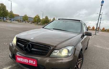 Mercedes-Benz C-Класс, 2013 год, 1 950 000 рублей, 18 фотография