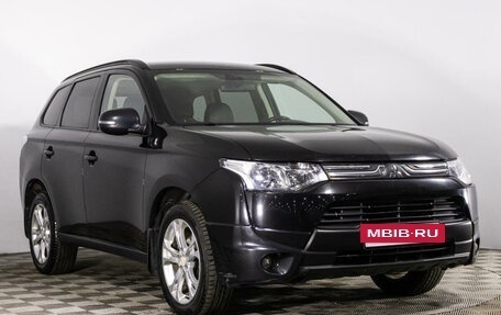 Mitsubishi Outlander III рестайлинг 3, 2013 год, 1 799 000 рублей, 3 фотография