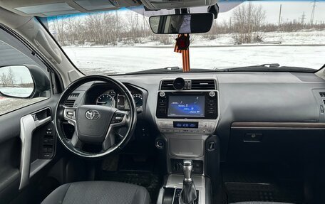 Toyota Land Cruiser Prado 150 рестайлинг 2, 2019 год, 6 900 000 рублей, 8 фотография