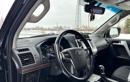 Toyota Land Cruiser Prado 150 рестайлинг 2, 2019 год, 6 900 000 рублей, 7 фотография